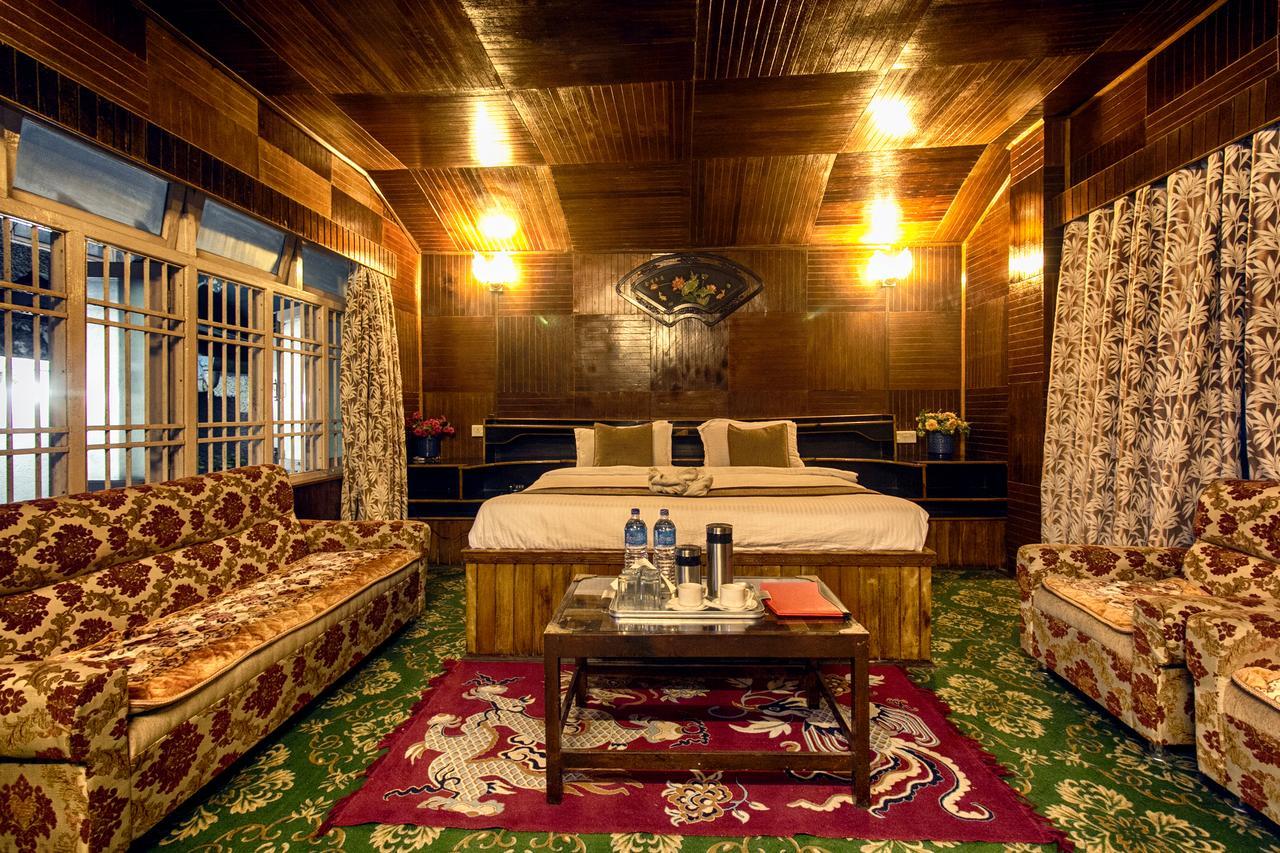 Hotel Soyang Uva Gangtok Exterior foto